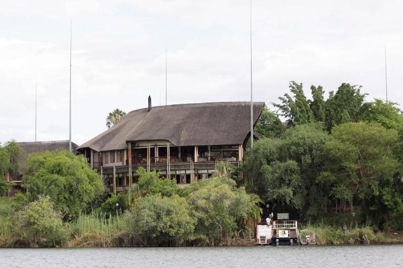 Cresta Mowana Safari Lodge Kasane Buitenkant foto