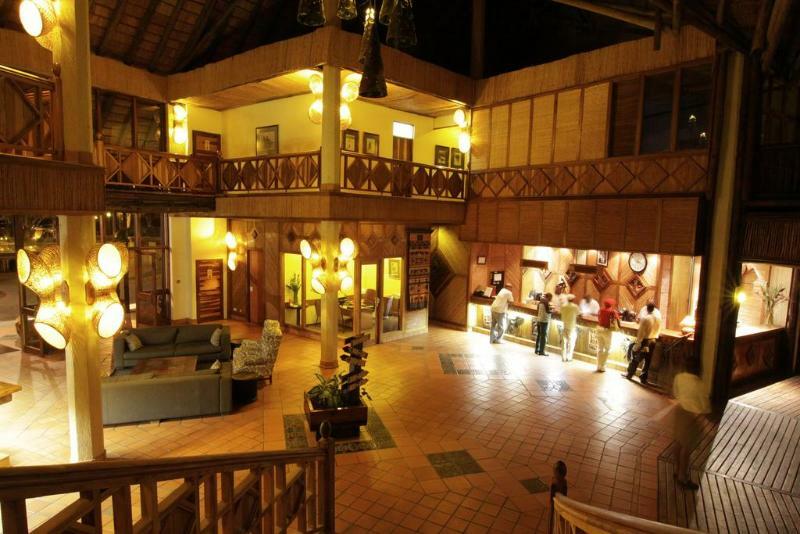 Cresta Mowana Safari Lodge Kasane Buitenkant foto